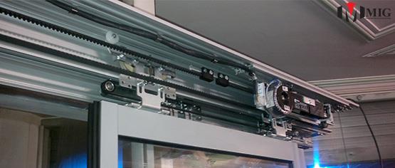 بررسی انواع سنسورهای مورد استفاده در درب‌های اتوماتیک